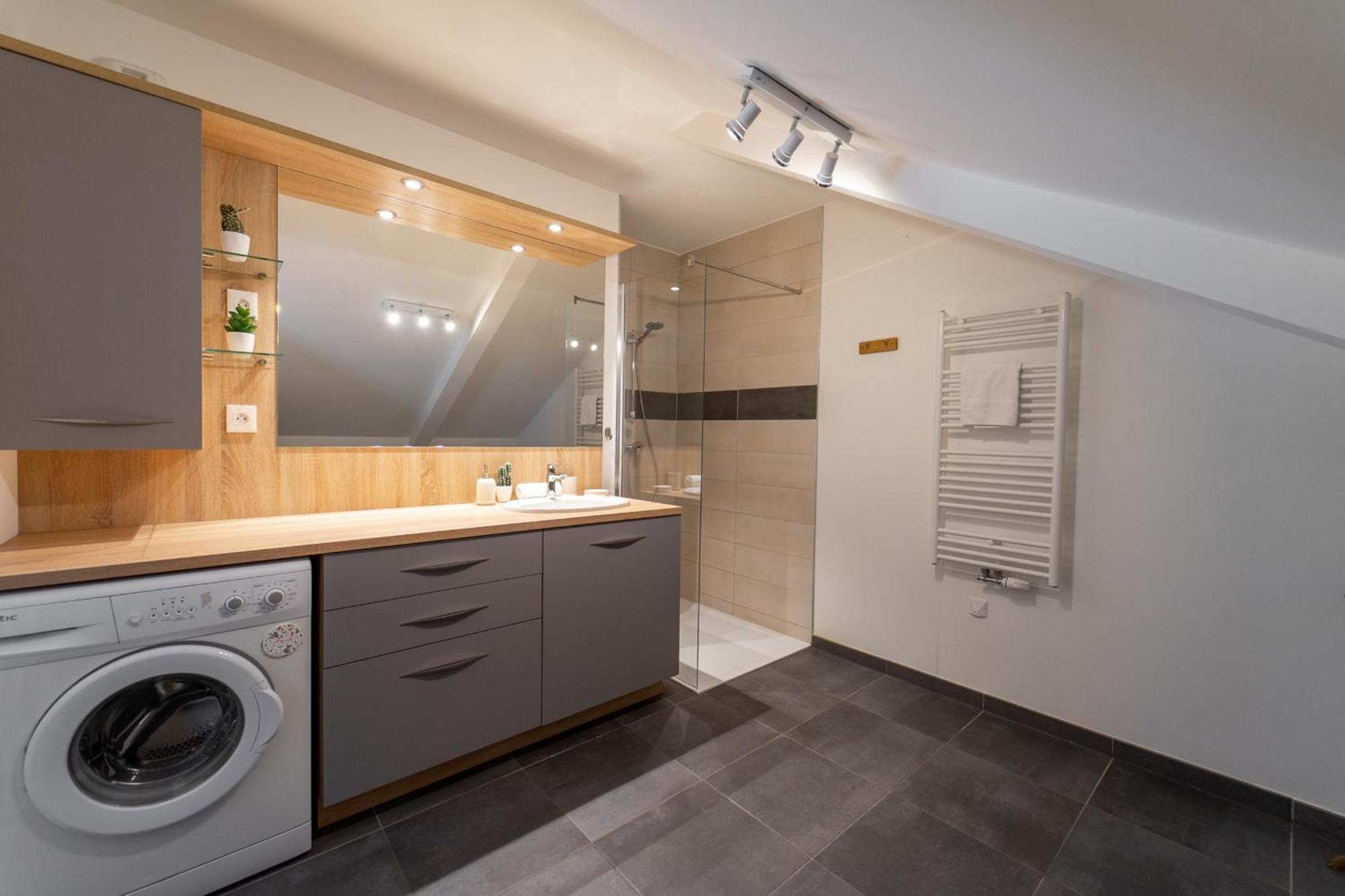 La Champanaise - 2 Bedroom Apartment 300M From Lake Annecy 杜约特 外观 照片
